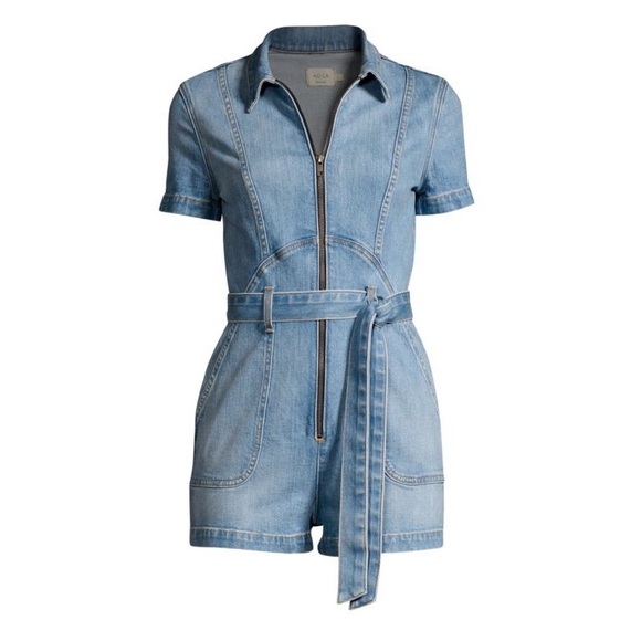 Alice + Olivia Denim - ALICE + OLIVIA Gorgeous Light Blue Fade Away Denim Romper Jumpsuit, size 27